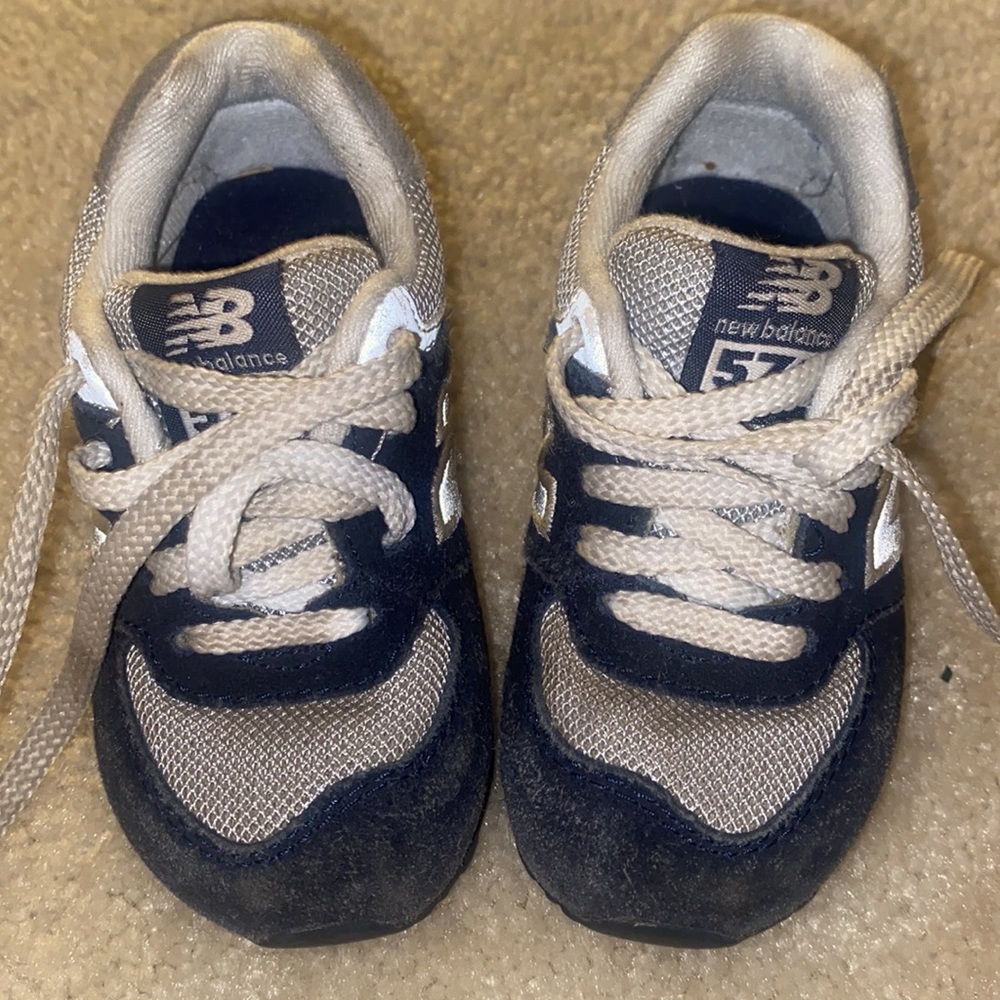 NEW BALANCE - Picture 6 of 8